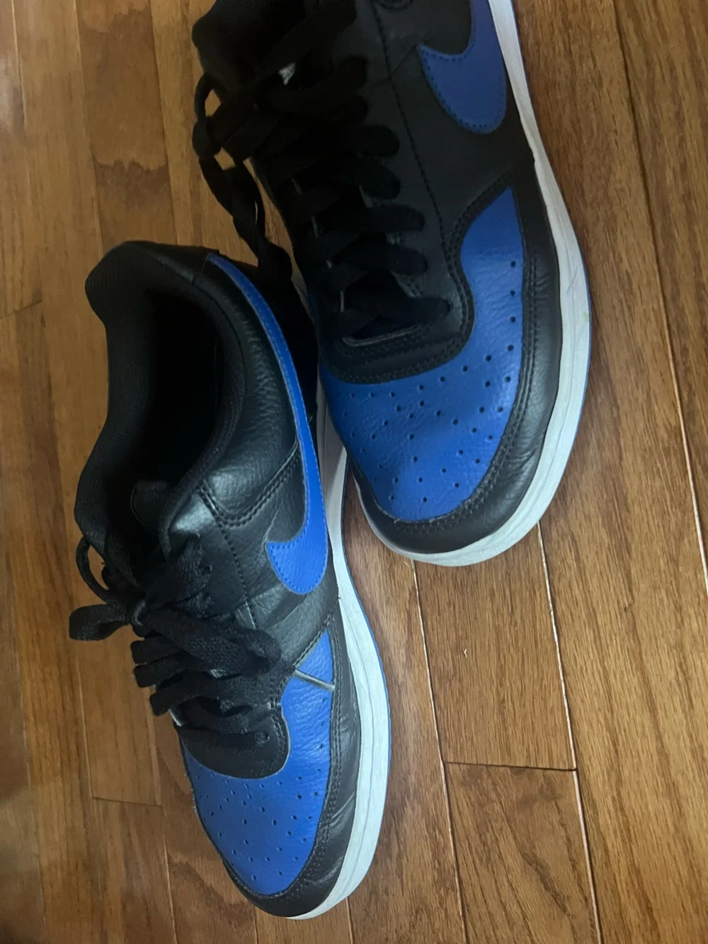Men Nike Court Vision Low SZ 8.5